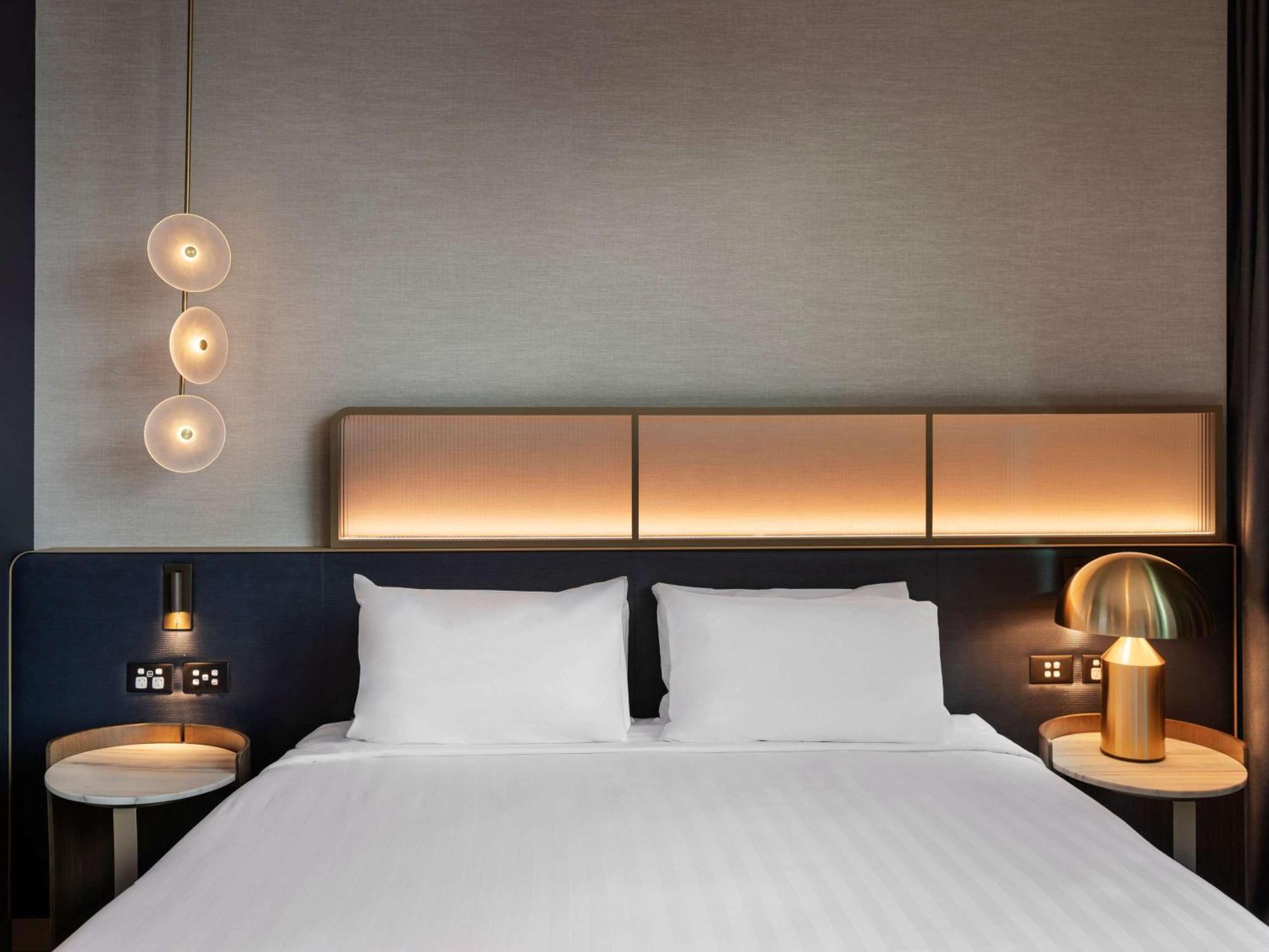 Pullman Auckland Airport Exterior foto A bedroom at the hotel